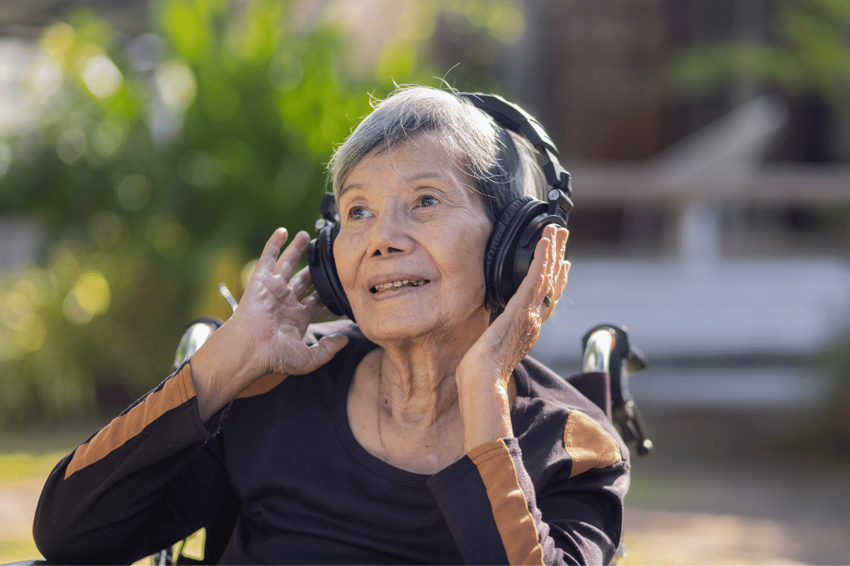 Lão hóa và Alzheimer có gì khác nhau?